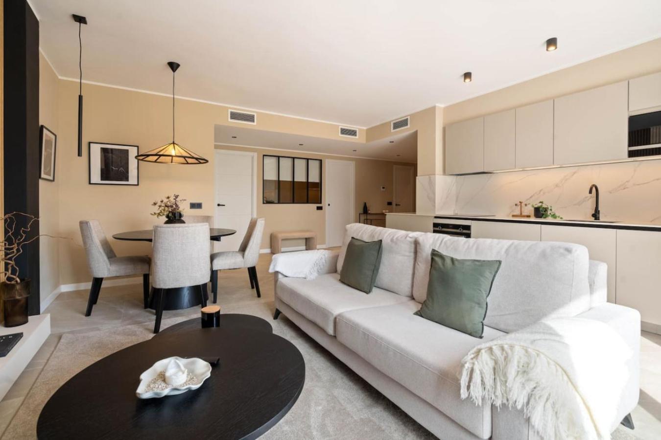 Luxe Op Locatie Apartment
